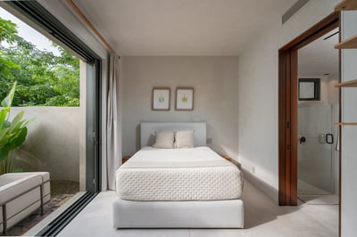 Luxury Villa Photo #41