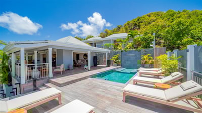 Luxury Villa Photo #5