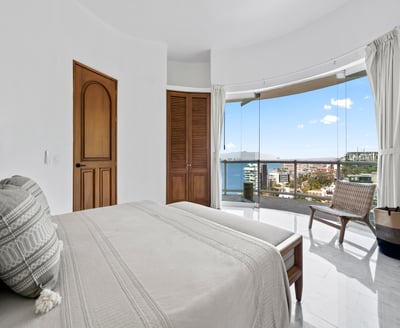 Luxury Villa Photo #67