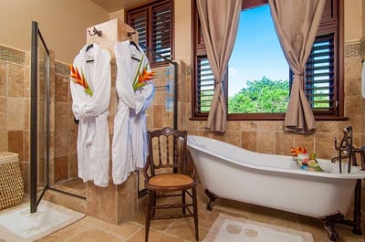 Luxury Villa Photo #20