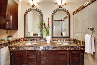 Luxury Villa Photo #28