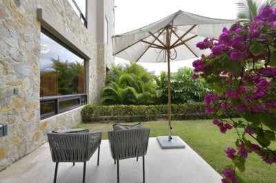 Luxury Villa Photo #13