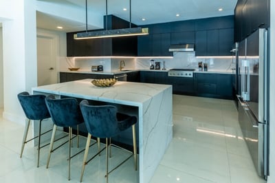 Luxury Villa Photo #30