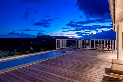 Luxury Villa Photo #25