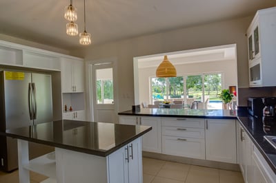 Luxury Villa Photo #19