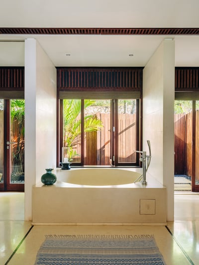 Luxury Villa Photo #29