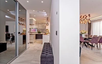 Luxury Villa Photo #19