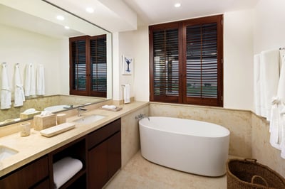 Luxury Villa Photo #31