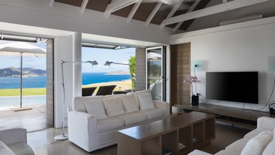 Living Area: Lounge area opening onto the terrace. Air-conditioning, HD-TV, Dish Network, DVD player