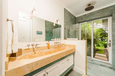 Luxury Villa Photo #26