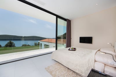 Luxury Villa Photo #40