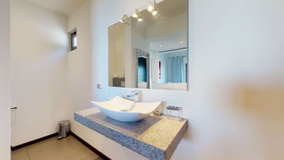 Luxury Villa Photo #56