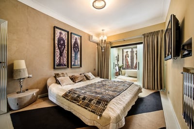 Luxury Villa Photo #28