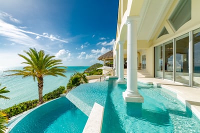 Luxury Villa Photo #14