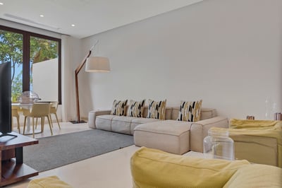 Luxury Villa Photo #59