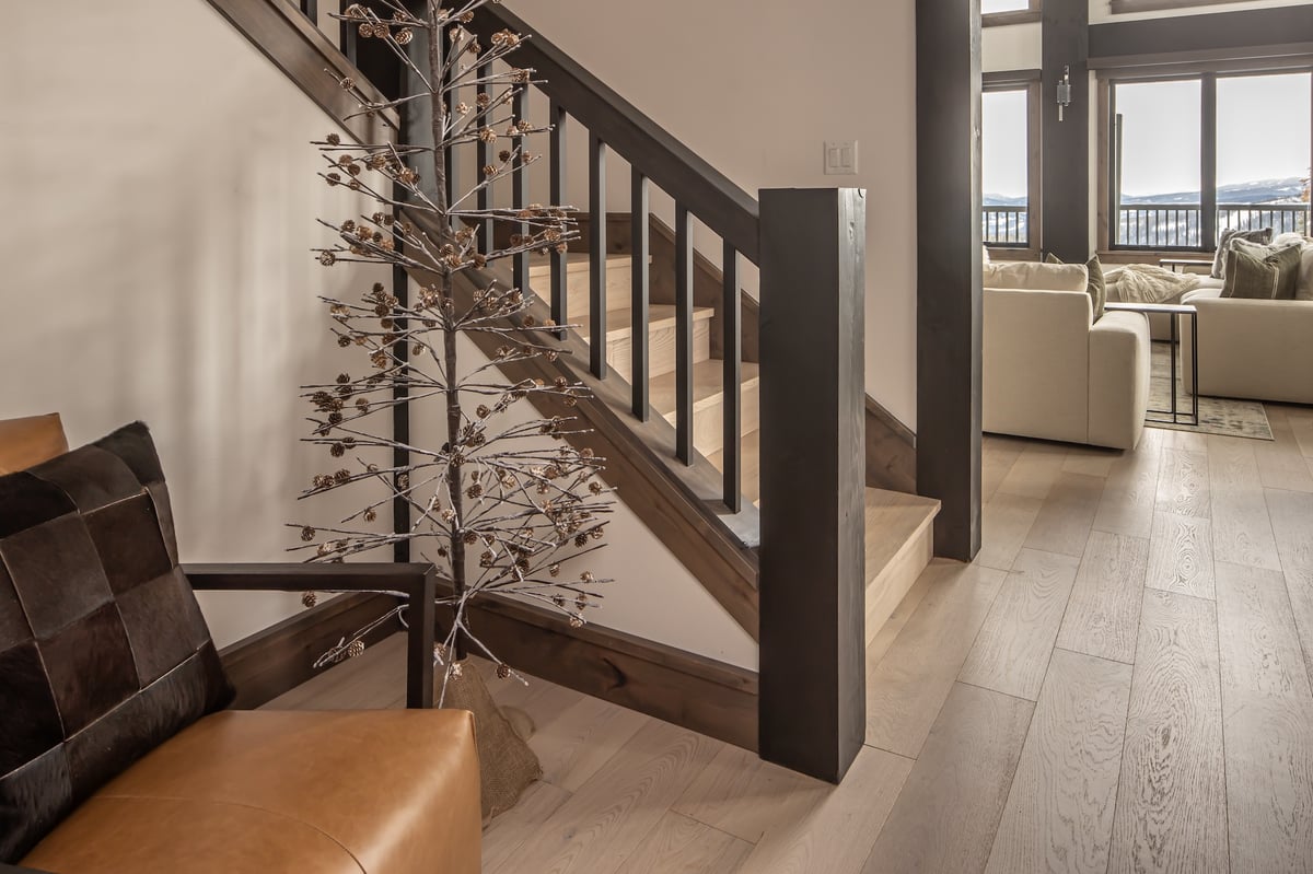 22 Lower Cascade Ridge