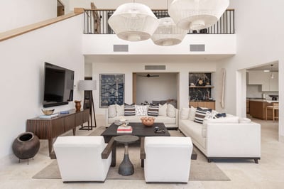 Luxury Villa Photo #11