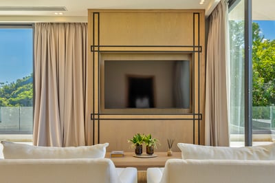 Luxury Villa Photo #20