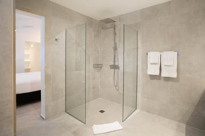 Luxury Villa Photo #32