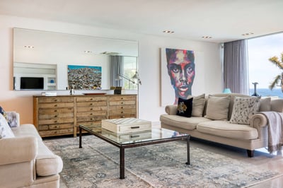 Luxury Villa Photo #19