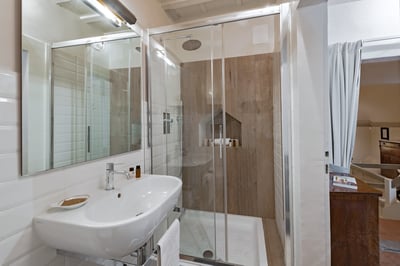 Luxury Villa Photo #21