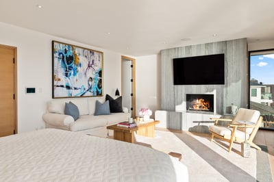 Luxury Villa Photo #12