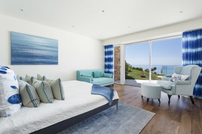 Luxury Villa Photo #13