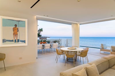 Luxury Villa Photo #21