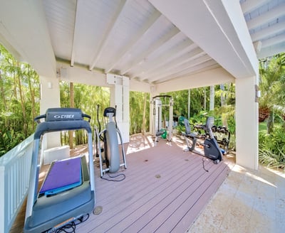 Luxury Villa Photo #28