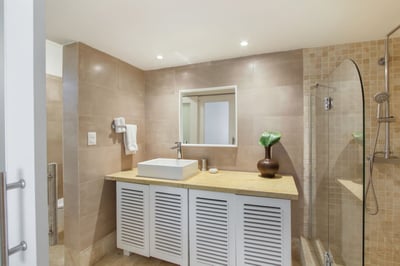 Luxury Villa Photo #32