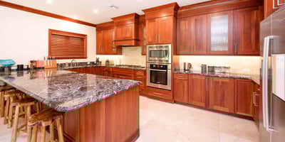 Luxury Villa Photo #6