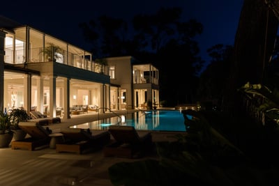 Luxury Villa Photo #3