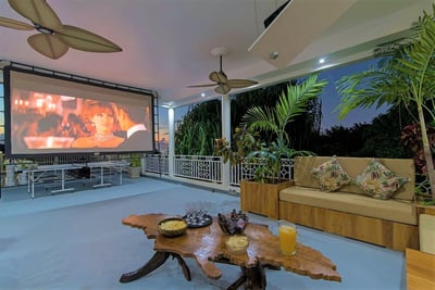 Luxury Villa Photo #14