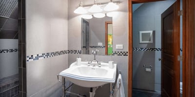 Luxury Villa Photo #29