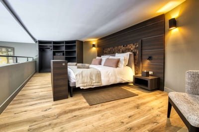 Luxury Villa Photo #10