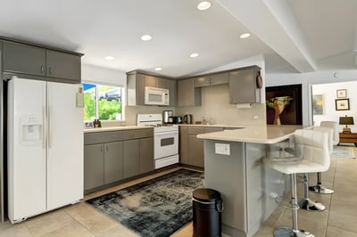 Luxury Villa Photo #5