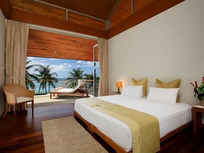 Luxury Villa Photo #30