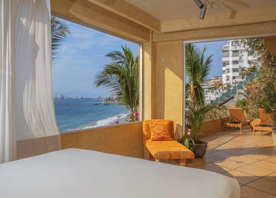 Luxury Villa Photo #12