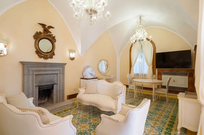 Luxury Villa Photo #61