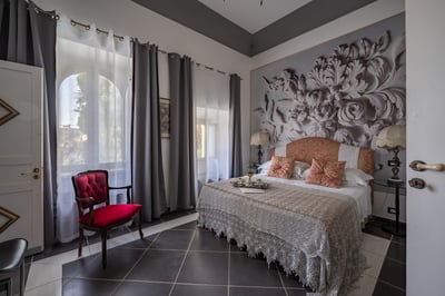 Luxury Villa Photo #46