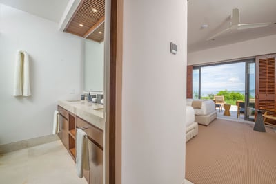 Luxury Villa Photo #59