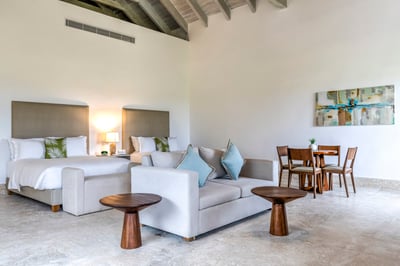 Luxury Villa Photo #34