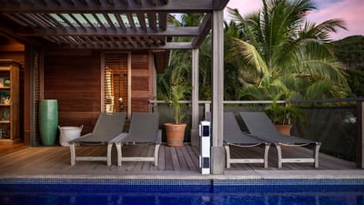 Pool & Terrace