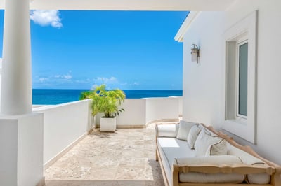Luxury Villa Photo #29