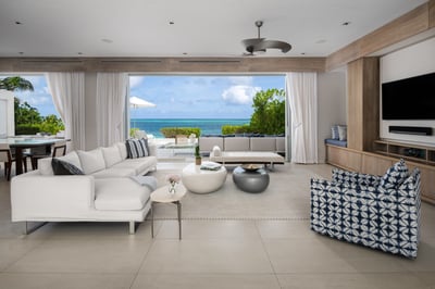 Luxury Villa Photo #13