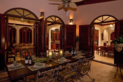 Luxury Villa Photo #16