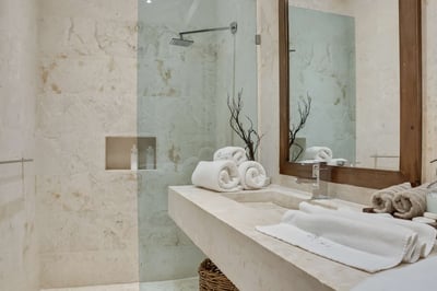 Luxury Villa Photo #54