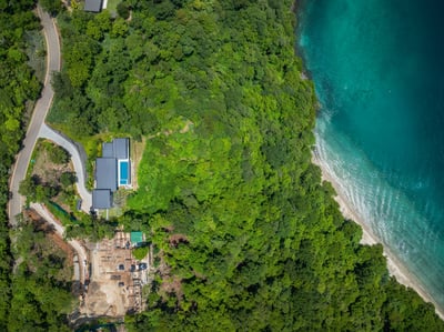 Luxury Villa Photo #36