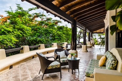Luxury Villa Photo #24