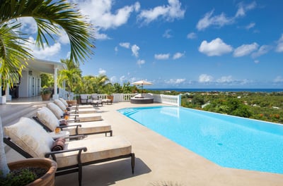 Luxury Villa Photo #4